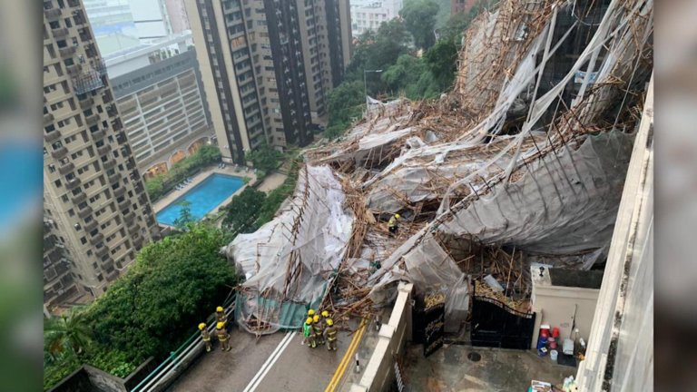 211008082918-hong-kong-scaffolding-full-169