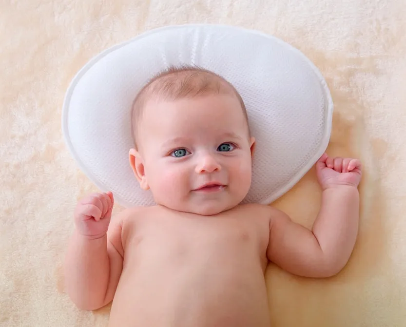 cuando-poner-almohada-bebe_11zon