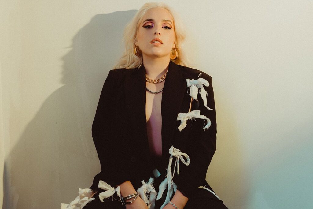 Elena-Rose-cantautora-venezolana-1024x683