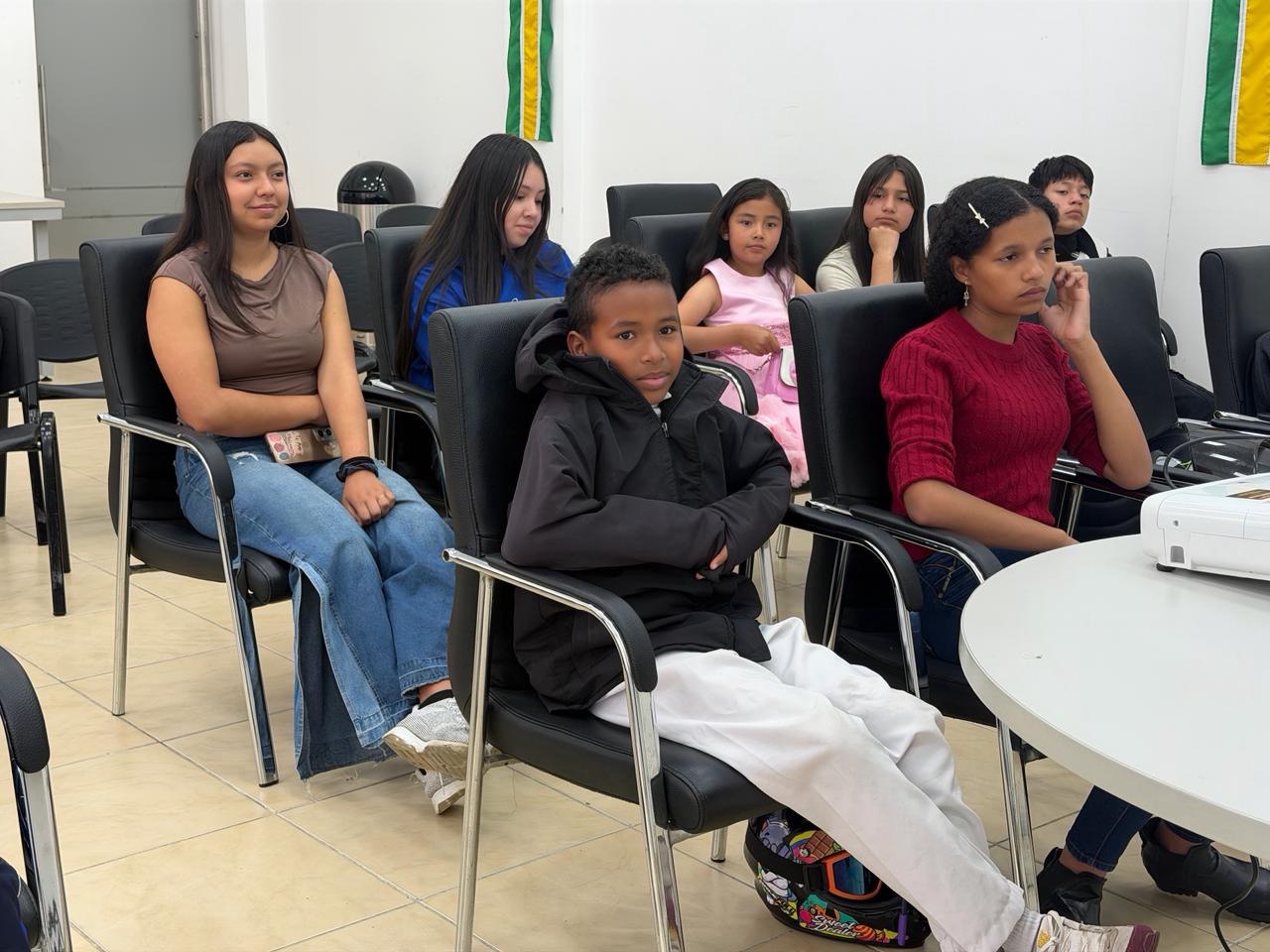 photo_5017017346924678119_y