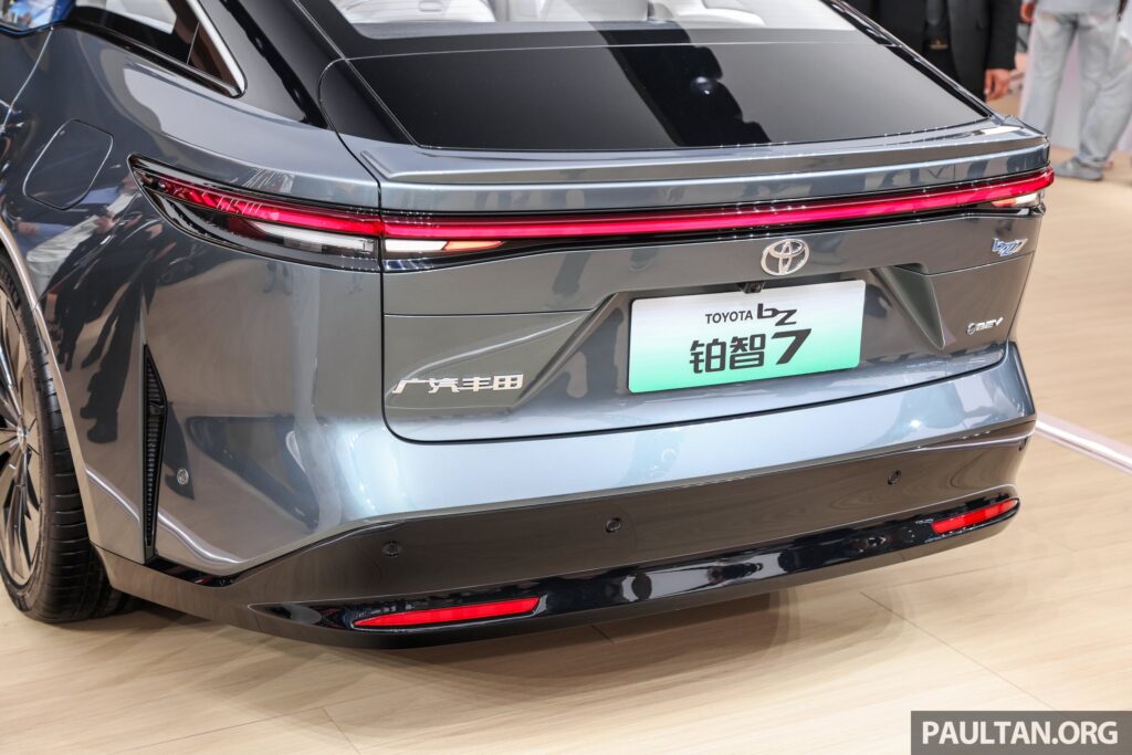 2025_Auto_China_Shanghai_Toyota_bZ7-7
