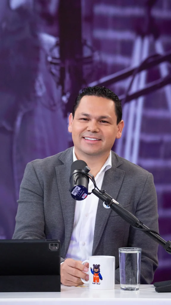 CANAL_TRECE_PORTADA_ESPECIALES_ENLACE_TRECE_2-jpg