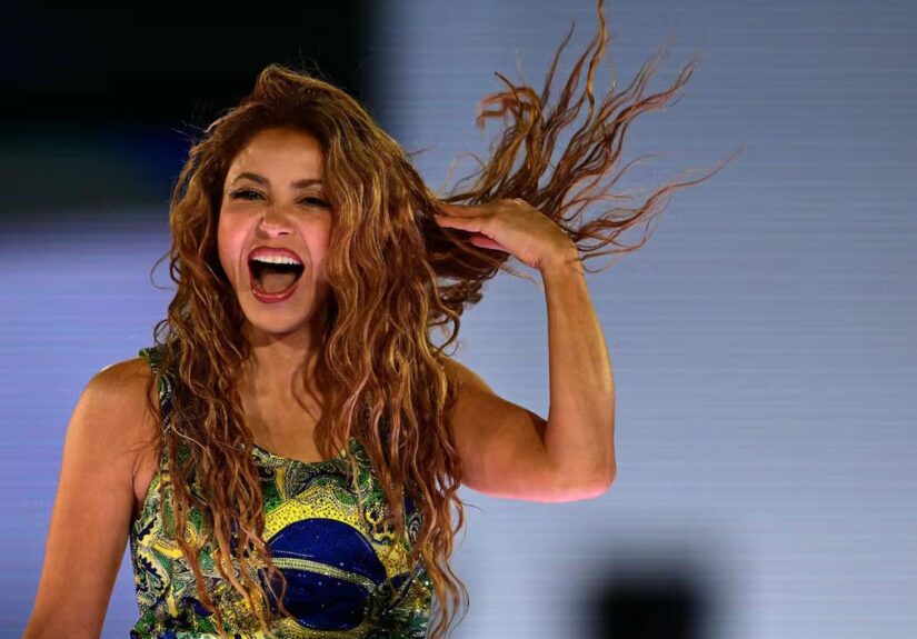 shakira-canto-ante-mas-dos-millones-personas-rio-janeiro-1135163-092217