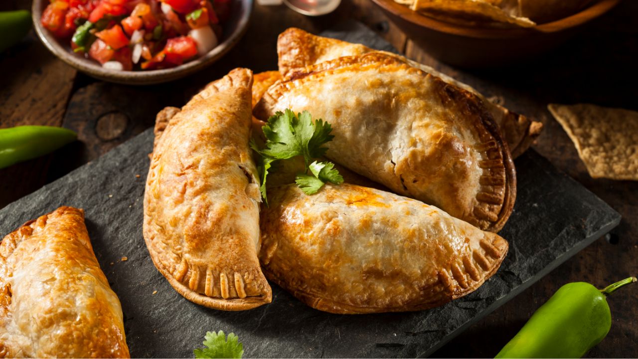 28-Tasty-Filipino-Chicken-Empanada-Recipes-For-You-To-Make-Today