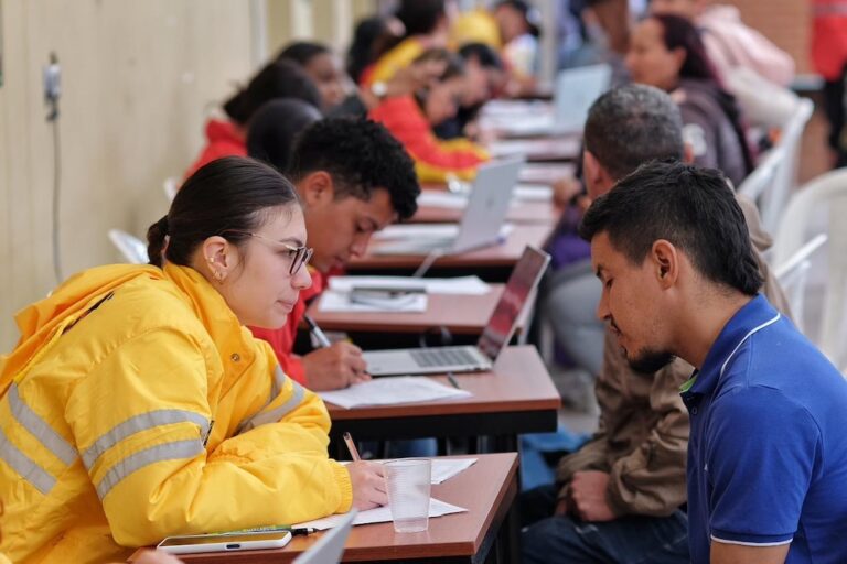 Cundinamarca llevará oferta de servicios para población migrante y comunidad de Sabana Centro